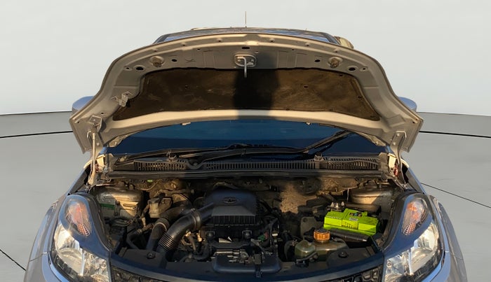 2019 Tata NEXON XM PETROL, Petrol, Manual, 1,11,783 km, Open Bonet