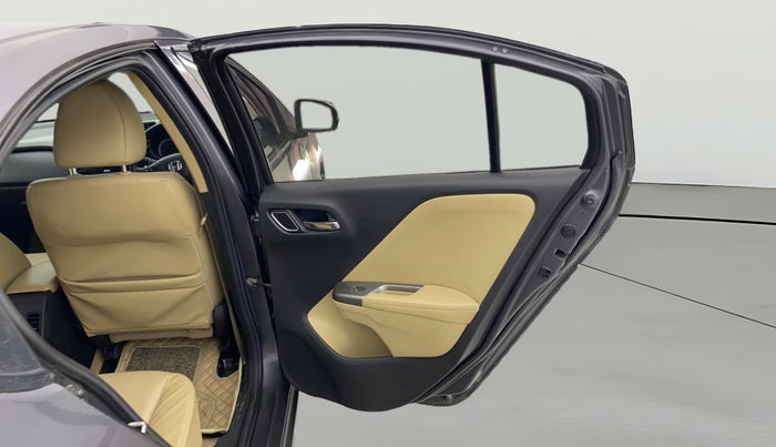 2018 Honda City 1.5L I-VTEC ZX CVT, CNG, Automatic, 1,11,155 km, RHS Rear Door