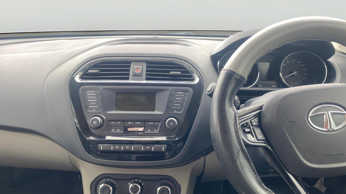 2018 Tata Tiago XZ PETROL, Petrol, Manual, 26,479 km, Air Conditioner