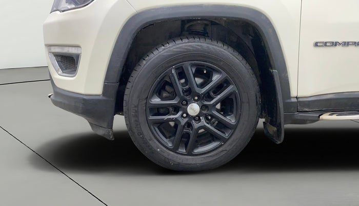 2018 Jeep Compass LIMITED (O) 2.0 DIESEL, Diesel, Manual, 85,932 km, Left Front Wheel