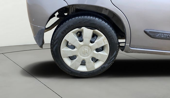 2014 Maruti Alto K10 VXI, CNG, Manual, 59,340 km, Right Rear Wheel