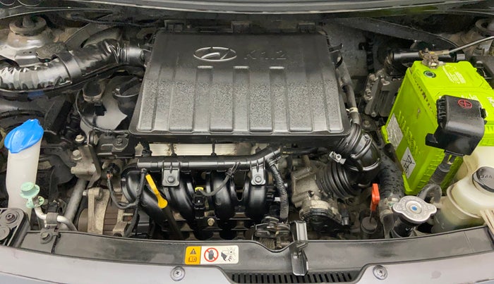 2016 Hyundai Grand i10 ASTA AT 1.2 KAPPA VTVT, Petrol, Automatic, 66,660 km, Engine View