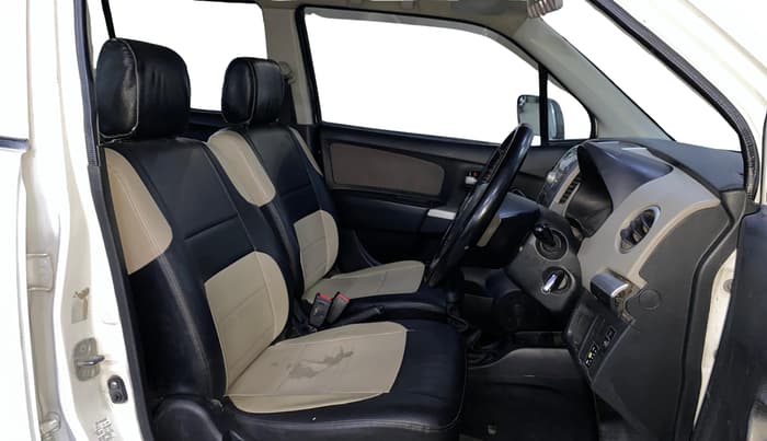 2016 Maruti Wagon R 1.0 LXI CNG, CNG, Manual, 75,076 km, Right Side Front Door Cabin