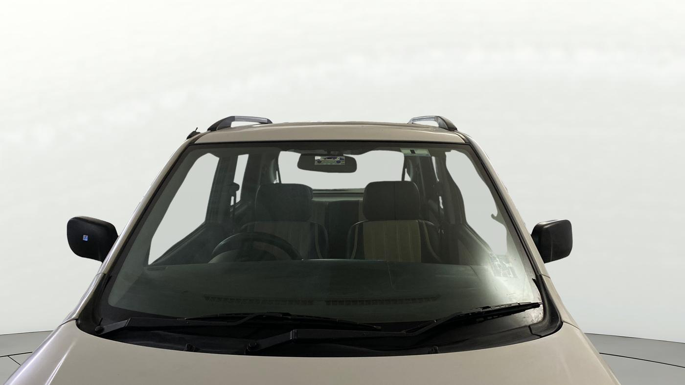 2018 Maruti Wagon R 1.0 LXI, Petrol, Manual, 58,764 km, Front Windshield