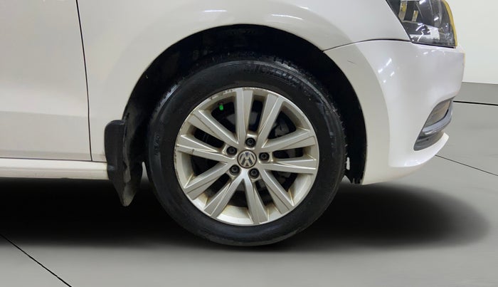 2016 Volkswagen Polo GT TSI AT, Petrol, Automatic, 61,343 km, Right Front Wheel