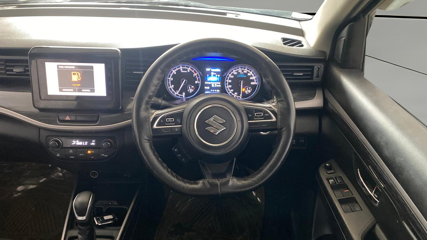 2019 Maruti XL6 ALPHA AT, Petrol, Automatic, 1,03,970 km, Steering Wheel Close Up