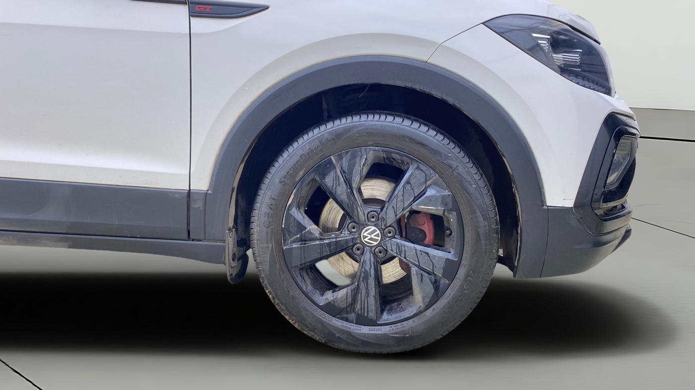 2024 Volkswagen TAIGUN  GT PLUS 1.5 TSI MT, Petrol, Manual, 22,982 km, Right Front Wheel