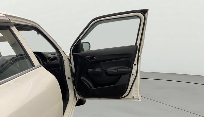 2019 Maruti Swift LXI, Petrol, Manual, 30,488 km, RHS Front Door