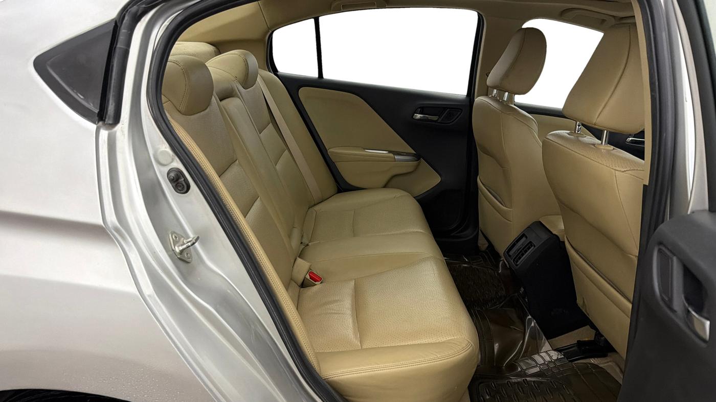 2015 Honda City 1.5L I-VTEC VX CVT, Petrol, Automatic, 58,886 km, Right Side Rear Door Cabin