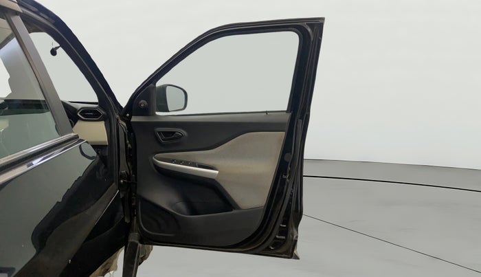 2024 Nissan MAGNITE XE, Petrol, Manual, 22,616 km, RHS Front Door