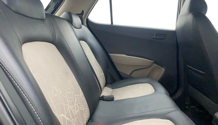 2013 Hyundai Grand i10 MAGNA 1.2 KAPPA VTVT, Petrol, Manual, 61,294 km, Right Side Rear Door Cabin