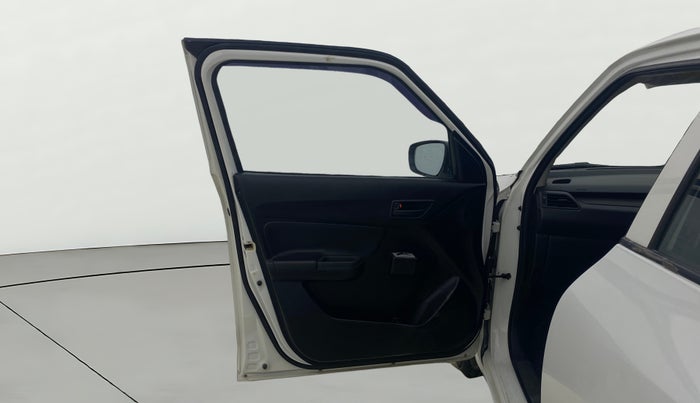 2020 Maruti Swift LXI, Petrol, Manual, 32,747 km, LHS Front Door