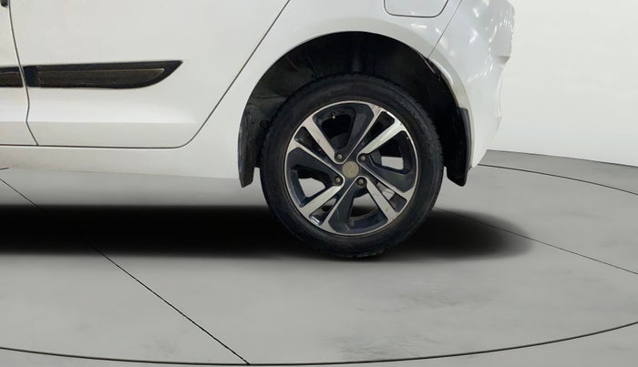 2020 Tata ALTROZ XZ (O) PETROL, Petrol, Manual, 50,792 km, Left Rear Wheel
