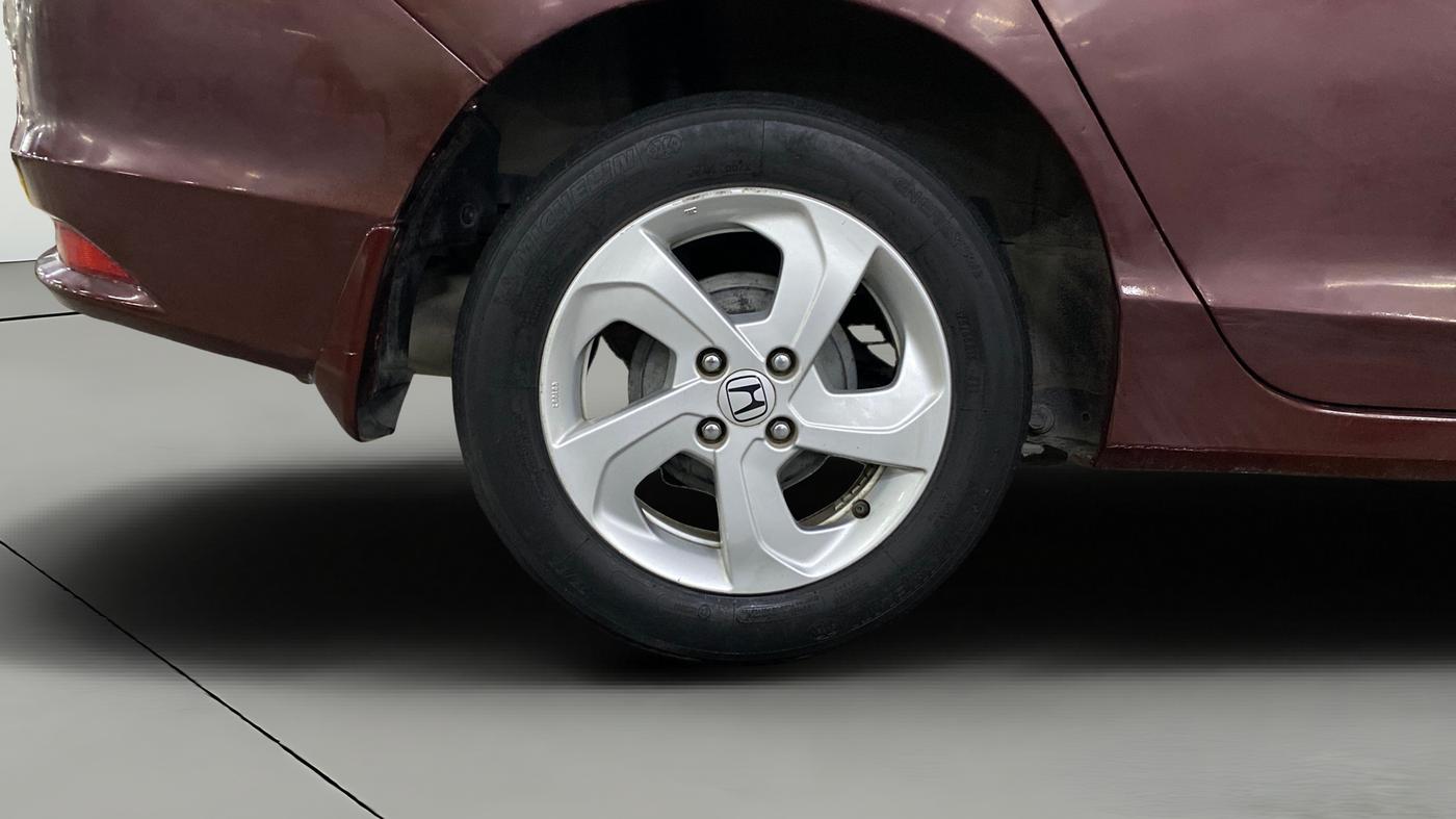 2015 Honda City 1.5L I-DTEC V, Diesel, Manual, 99,674 km, Right Rear Wheel