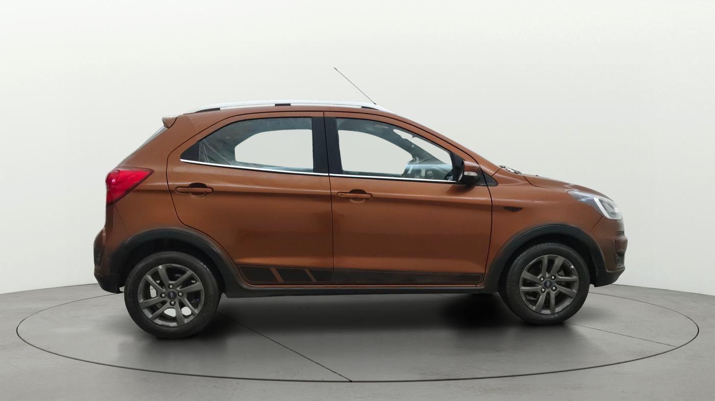 2021 Ford FREESTYLE TITANIUM PLUS 1.2 PETROL, Petrol, Manual, 24,777 km, Right Side View