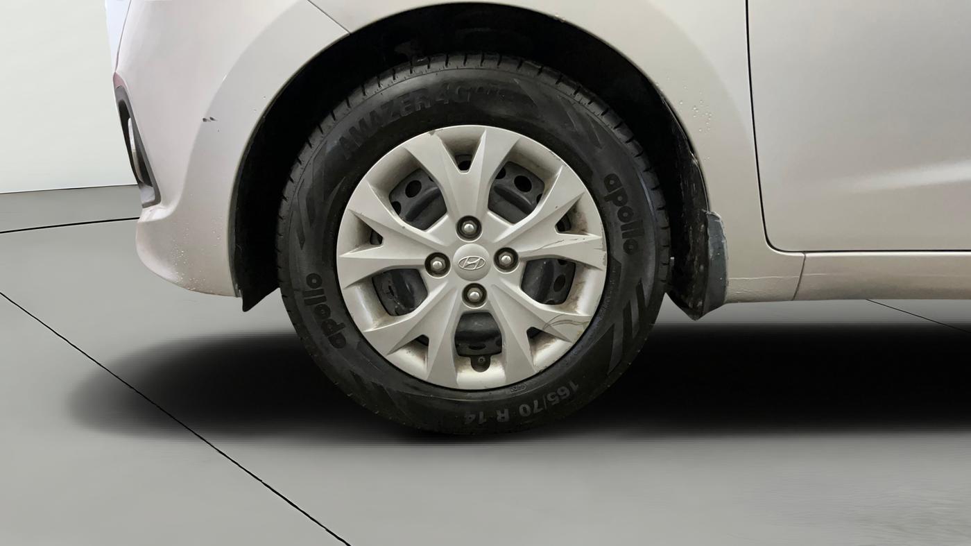2015 Hyundai Grand i10 MAGNA 1.2 KAPPA VTVT, Petrol, Manual, 96,525 km, Left Front Wheel