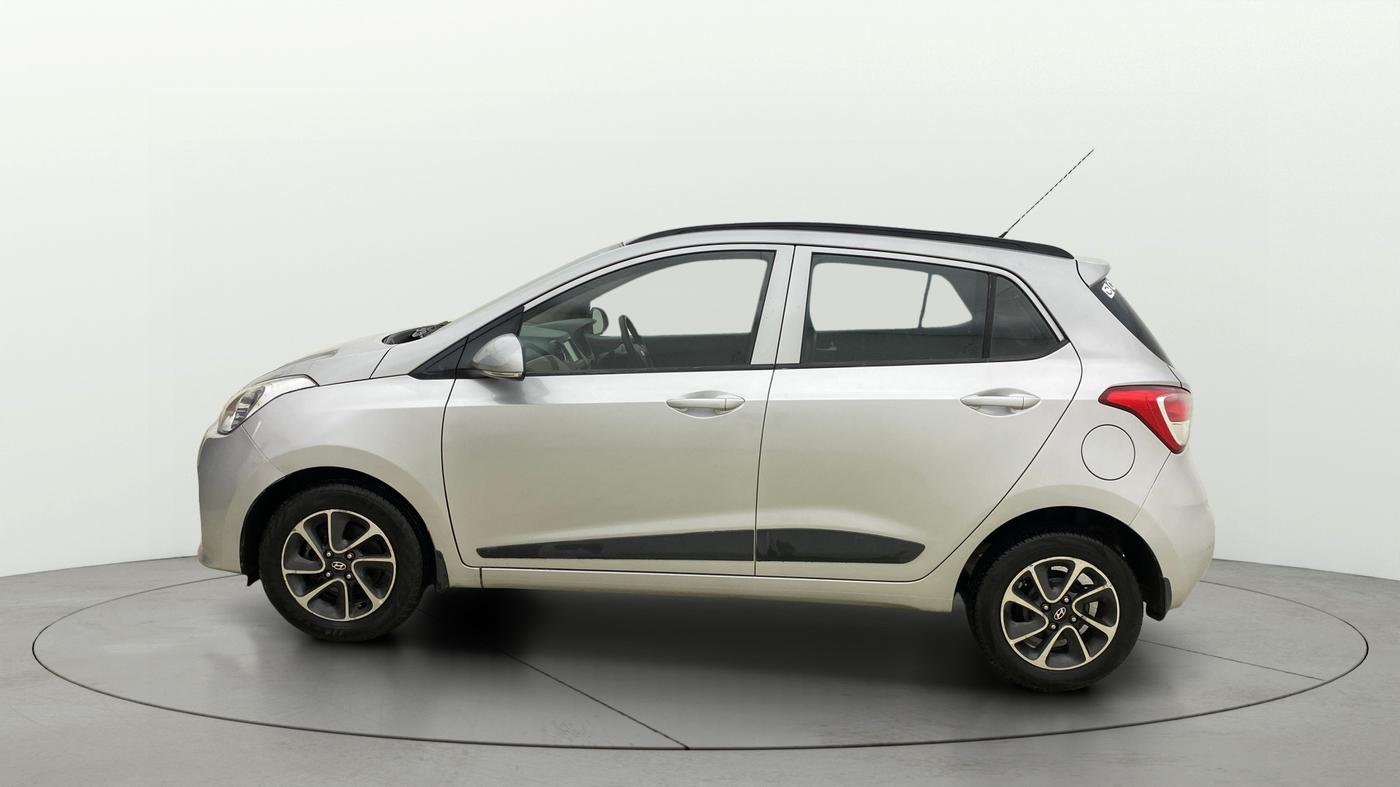 2017 Hyundai Grand i10 SPORTZ (O) AT 1.2 KAPPA VTVT, Petrol, Automatic, 67,117 km, Left Side