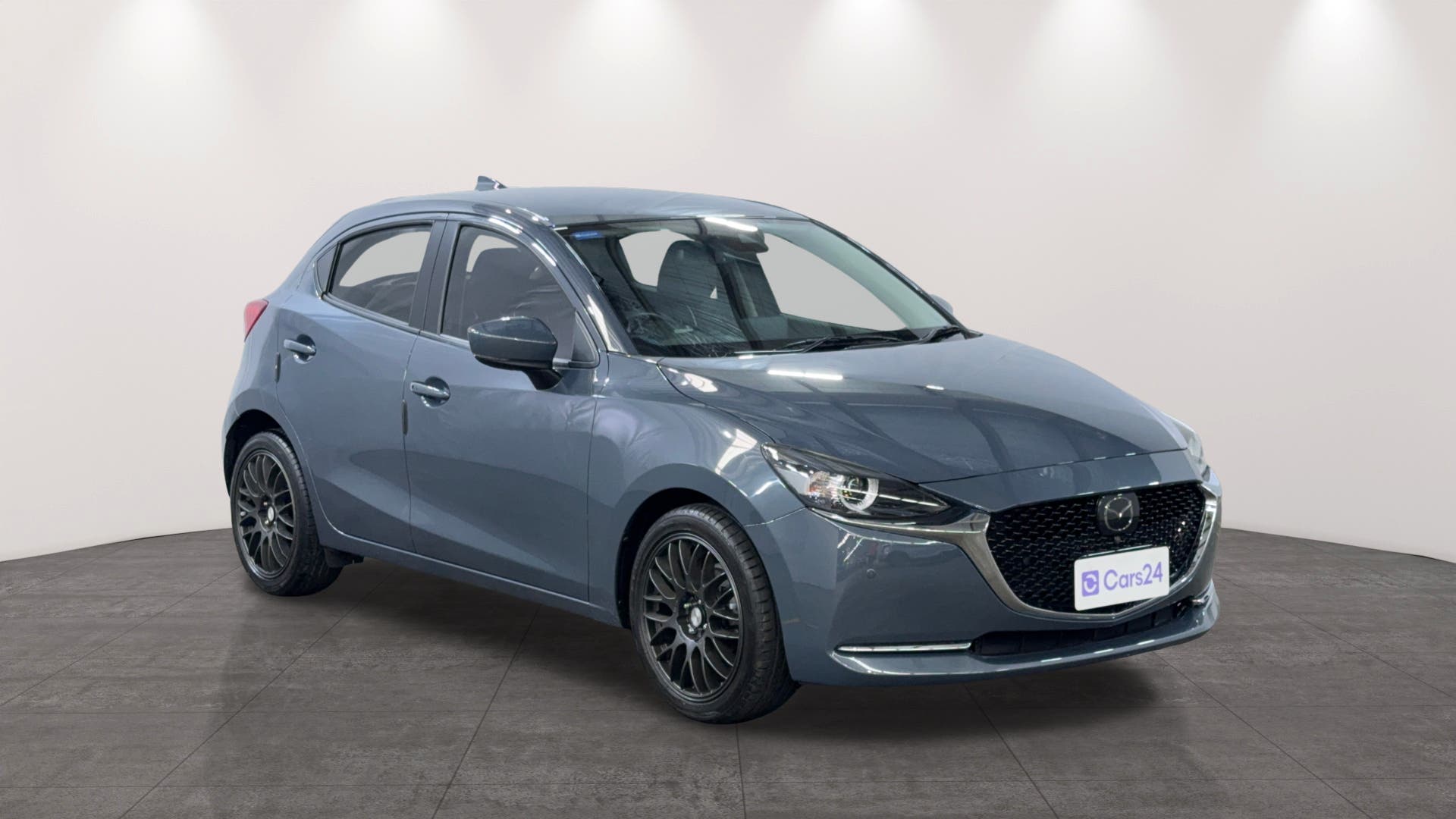 Mazda 2 image