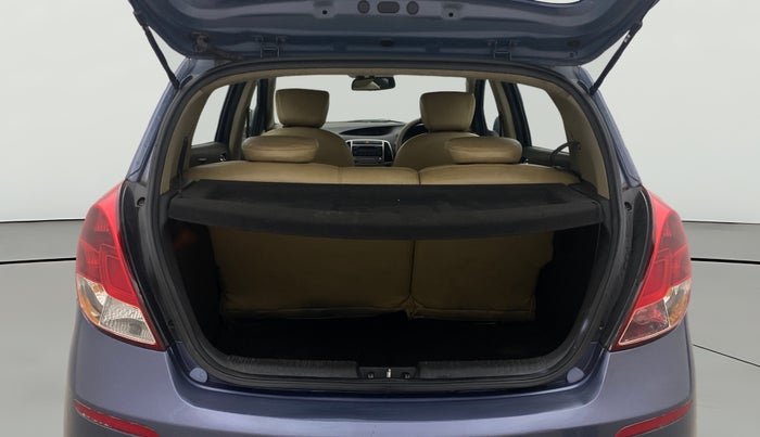 2014 Hyundai i20 SPORTZ 1.2, Petrol, Manual, 83,257 km, Boot Open Zoomed View