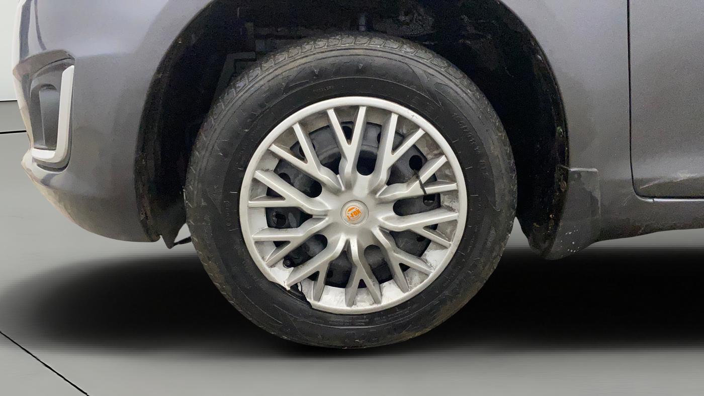 2014 Maruti Swift VXI, Petrol, Manual, 43,849 km, Left Front Wheel