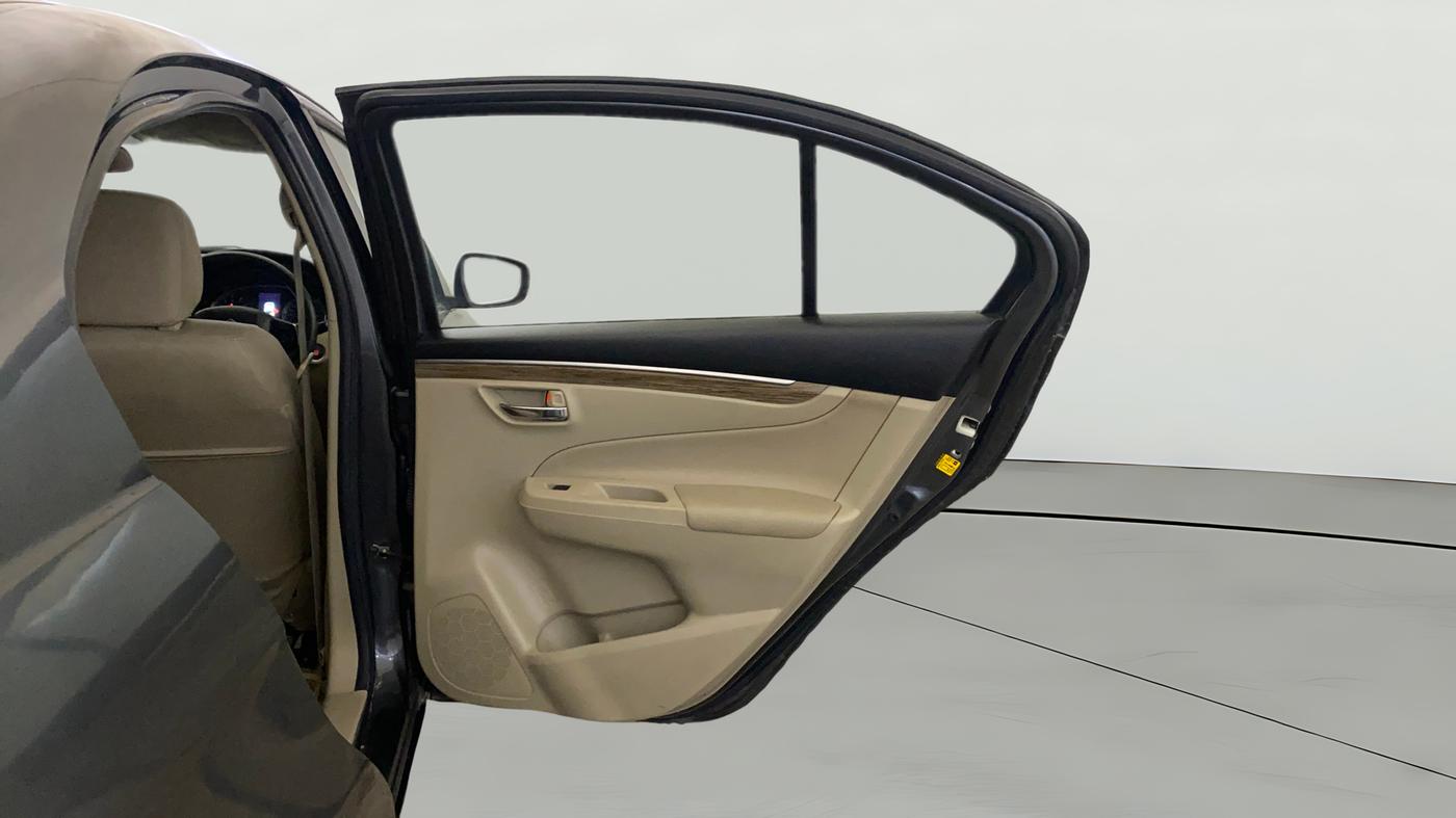 2023 Maruti Ciaz ZETA 1.5 SHVS MT PETROL, Petrol, Manual, 70,512 km, RHS Rear Door
