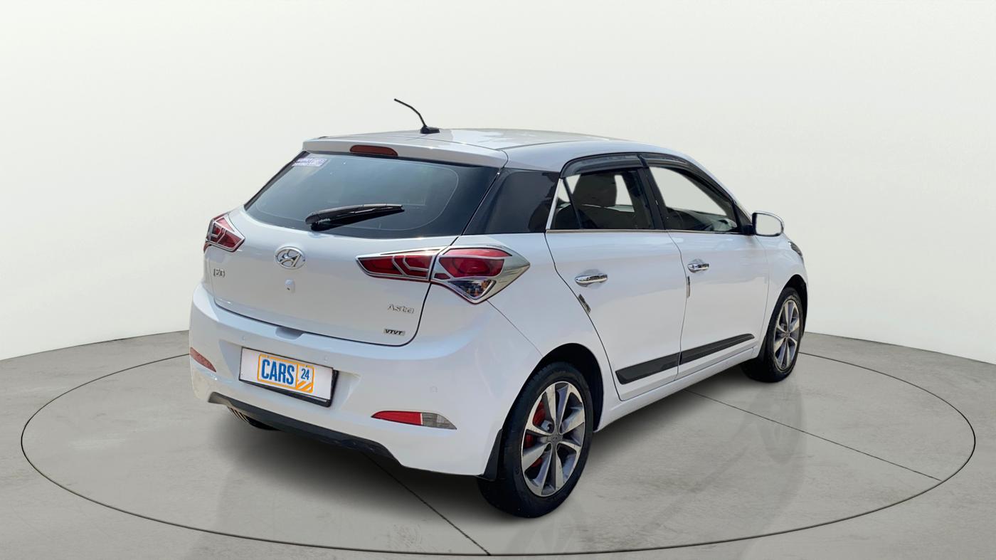 2017 Hyundai Elite i20 ASTA 1.2 (O), CNG, Manual, 1,45,989 km, Right Back Diagonal