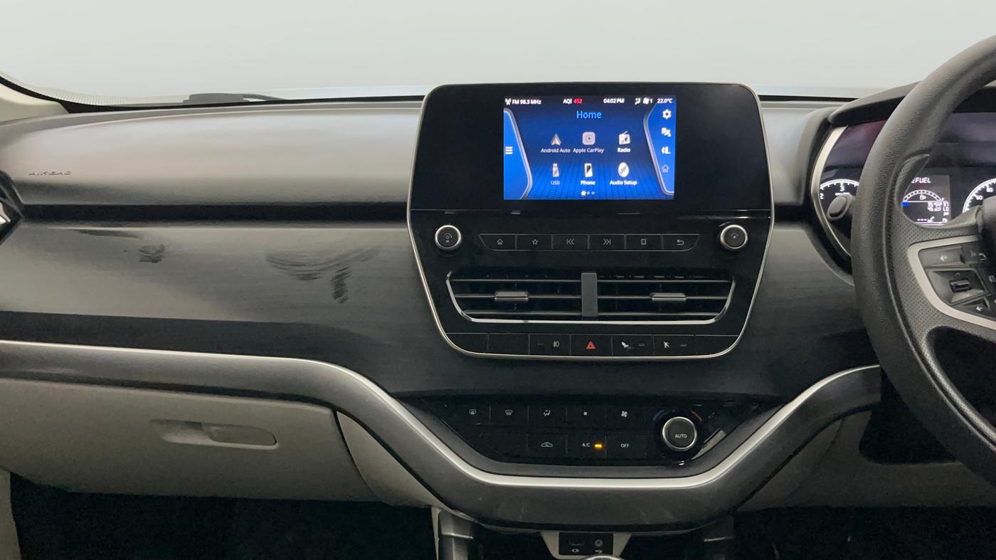 2022 Tata Safari XT PLUS, Diesel, Manual, 69,813 km, Air Conditioner