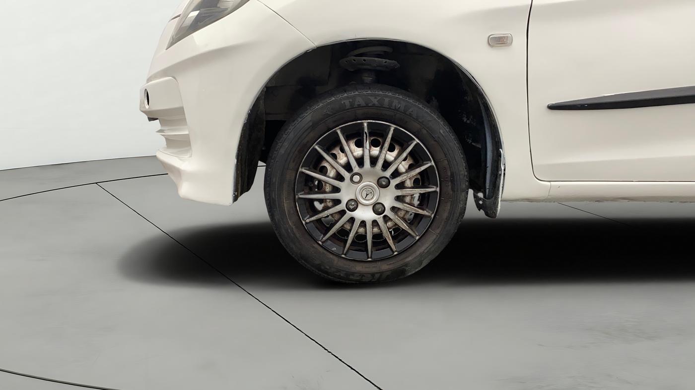 2014 Honda Amaze 1.2L I-VTEC E, Petrol, Manual, 82,320 km, Left Front Wheel