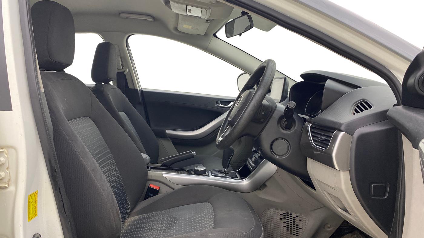 2018 Tata NEXON XZA PLUS PETROL, Petrol, Automatic, 89,677 km, Right Side Front Door Cabin