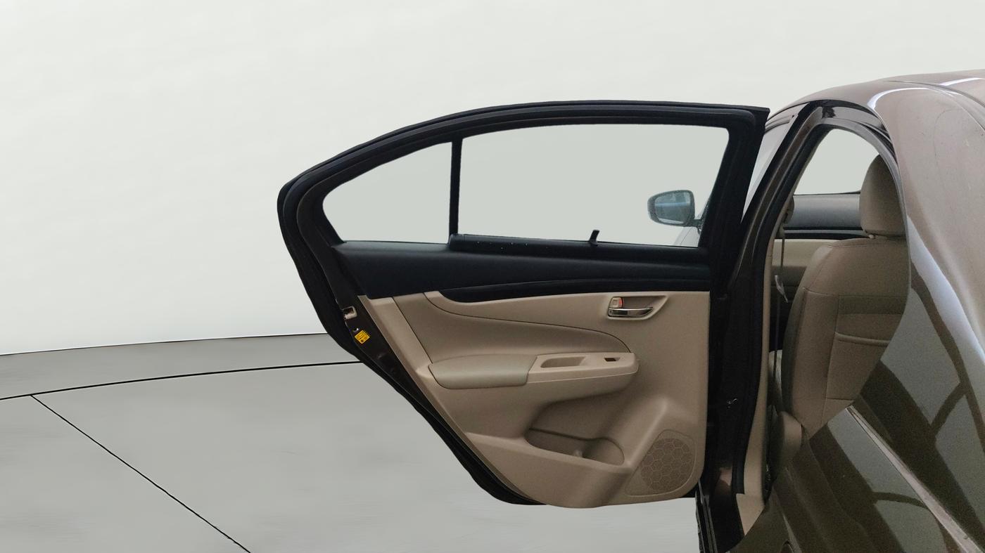 2018 Maruti Ciaz ALPHA  AT 1.4  PETROL, Petrol, Automatic, 1,19,600 km, LHS Rear Door