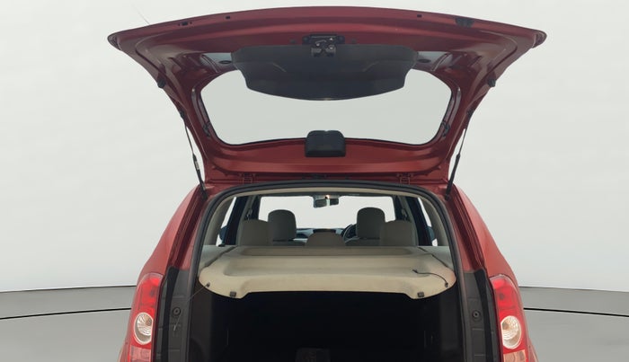 2015 Renault Duster RXL PETROL, Petrol, Manual, 58,156 km, Boot Door Open