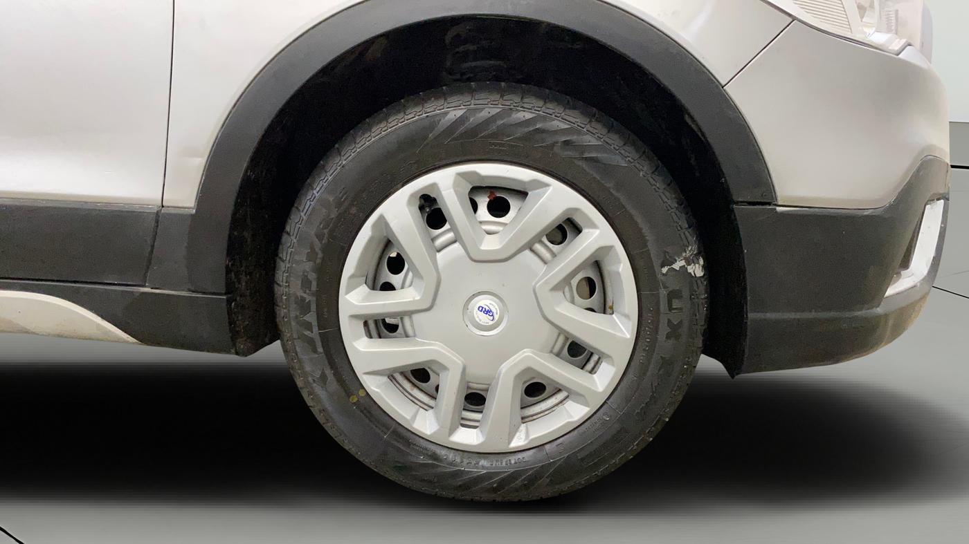 2021 Maruti S Cross SIGMA 1.5, Petrol, Manual, 19,639 km, Right Front Wheel