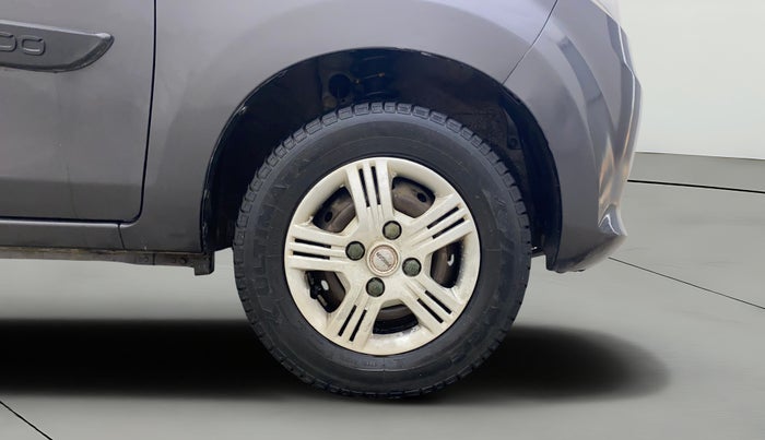 2014 Maruti Alto 800 LXI, Petrol, Manual, 71,069 km, Right Front Wheel