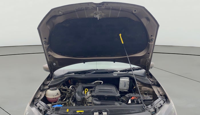 2020 Volkswagen Polo HIGHLINE PLUS 1.0L TSI, Petrol, Manual, 11,248 km, Open Bonet