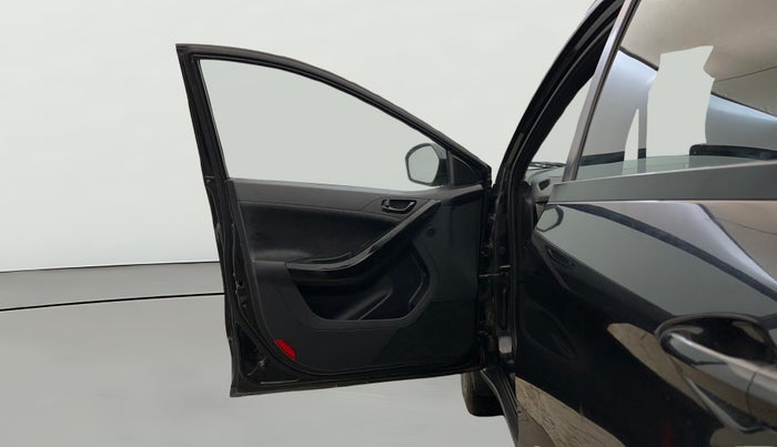2023 Tata NEXON XZA PLUS LUX SUNROOF DARK PETROL, Petrol, Automatic, 36,470 km, LHS Front Door