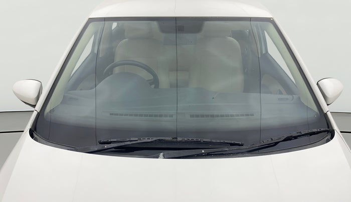 2016 Volkswagen Ameo HIGHLINE DSG 1.5 DIESEL , Diesel, Automatic, 1,01,196 km, Front Windshield