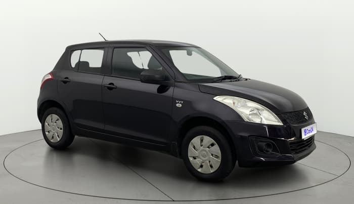 2017 Maruti Swift LXI (O), Petrol, Manual, 56,586 km, Right Front Diagonal