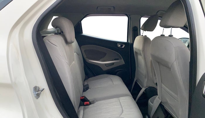 2014 Ford Ecosport TITANIUM 1.5L DIESEL, Diesel, Manual, 1,32,516 km, Right Side Rear Door Cabin