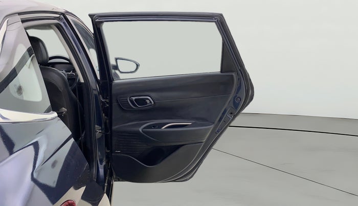 2022 Hyundai NEW I20 ASTA (O) 1.2 AT, Petrol, Automatic, 36,151 km, RHS Rear Door