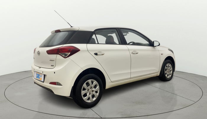 2015 Hyundai Elite i20 MAGNA 1.2, Petrol, Manual, 69,278 km, Right Back Diagonal
