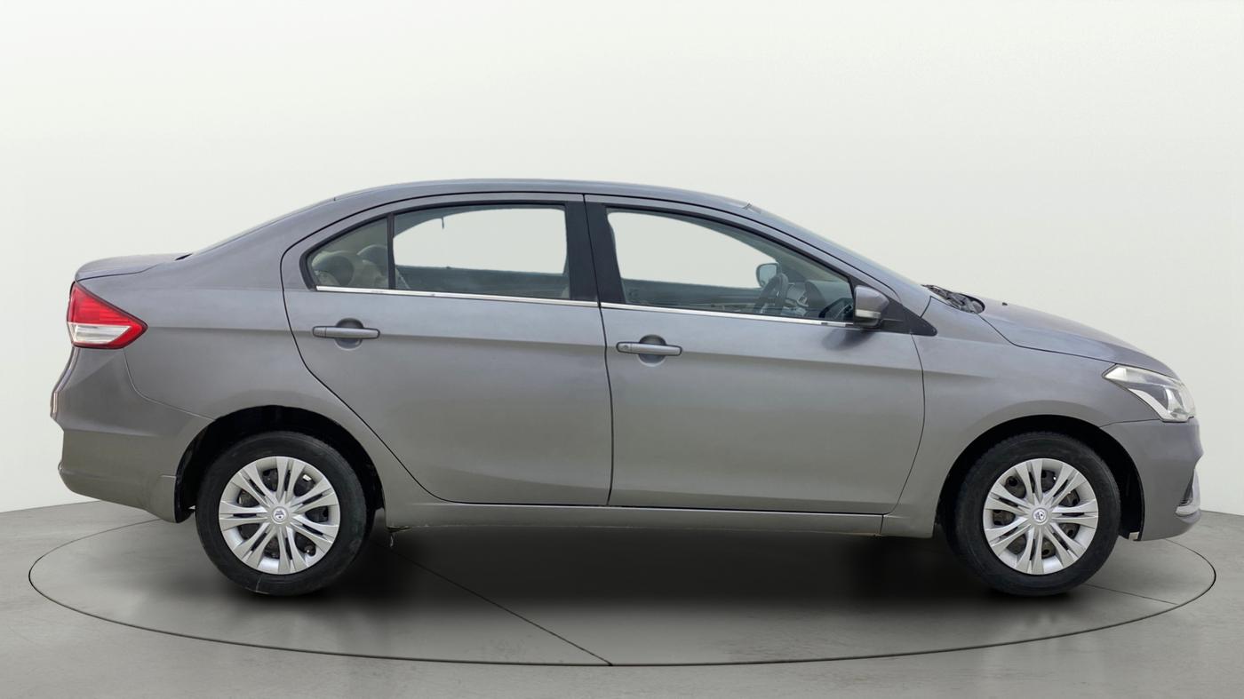 2017 Maruti Ciaz DELTA 1.4 MT PETROL, Petrol, Manual, 37,038 km, Right Side View
