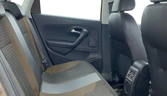 2018 Volkswagen Polo HIGHLINE PLUS 1.0 16 ALLOY, Petrol, Manual, 50,643 km, Right Side Rear Door Cabin