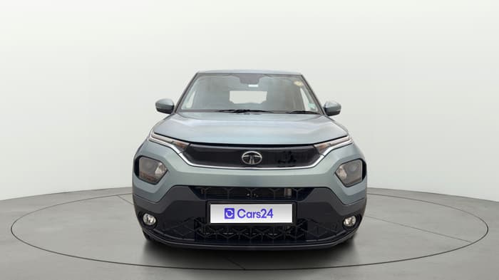 2025 Tata PUNCH Accomplished Plus AMT, Petrol, Automatic, 23,613 km, Front