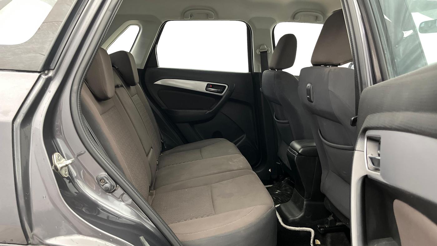 2020 Toyota URBAN CRUISER HIGH GRADE AT, Petrol, Automatic, 57,597 km, Right Side Rear Door Cabin