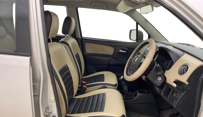 2018 Maruti Wagon R 1.0 VXI+, Petrol, Manual, 27,143 km, Right Side Front Door Cabin