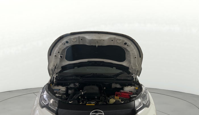 2021 Tata NEXON XM SUNROOF PETROL, Petrol, Manual, 33,975 km, Open Bonet