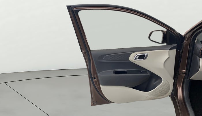 2020 Hyundai AURA SX PLUS 1.2 AMT CRDI, Diesel, Automatic, 97,609 km, LHS Front Door