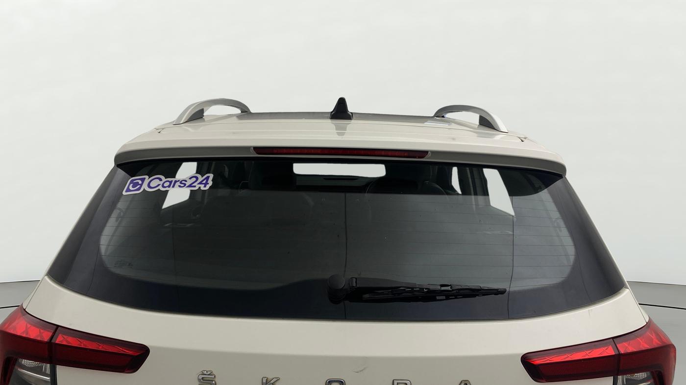 2023 Skoda KUSHAQ STYLE 1.0L TSI MT, Petrol, Manual, 72,289 km, Rear Windshield