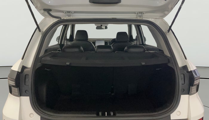 2023 Hyundai VENUE S(O) 1.2, Petrol, Manual, 5,981 km, Boot Open Zoomed View