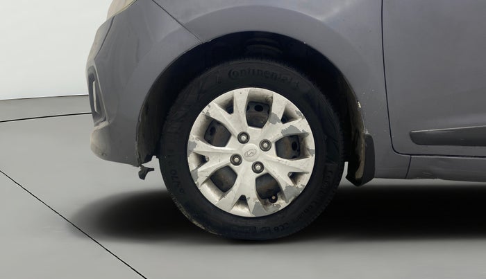 2014 Hyundai Grand i10 SPORTZ 1.1 CRDI, Diesel, Manual, 93,978 km, Left Front Wheel